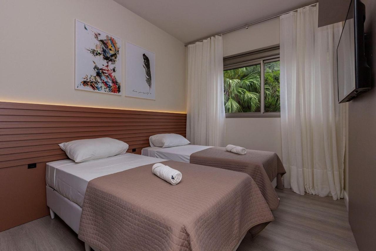 Punta Blu 101-9 - Apartamento De Alto Padrao Em Condominio Exclusivo, Quadra Poliesportiva - Piscina - Portaria 24H. Bombinhas Exterior foto